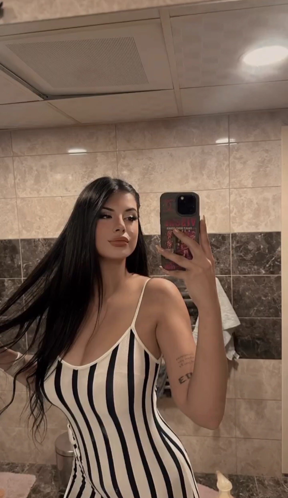 Alara Elit Bayan Escort Duygu