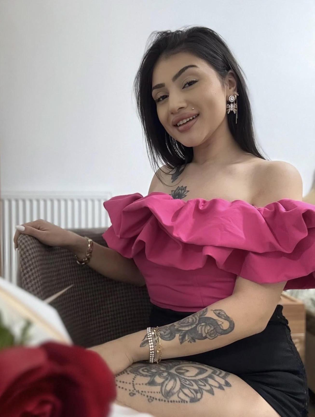 Bademağacı Mükemmel Sevgili Escort Bayan Dicle